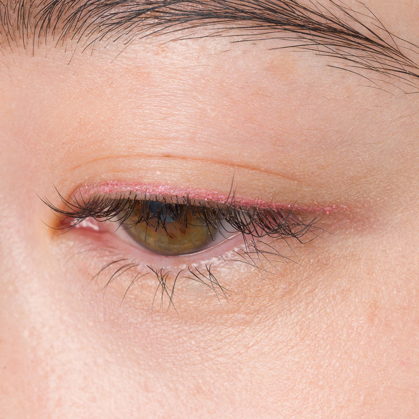 NUANCE RESONANCE Eyeliner